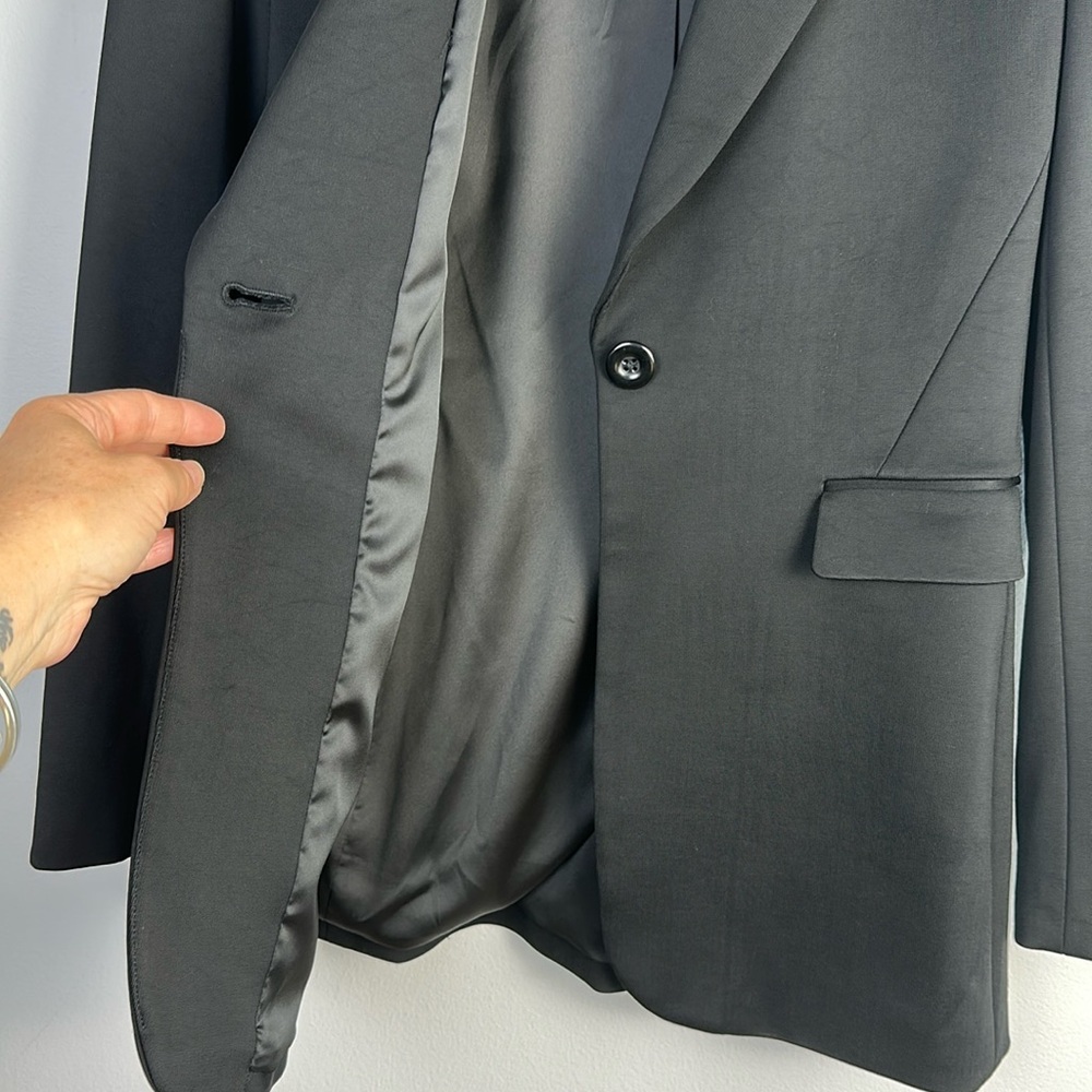 Alice + Olivia Classics Black Single Button Blazer Pockets Lined Size 4 Business - Picture 6 of 16